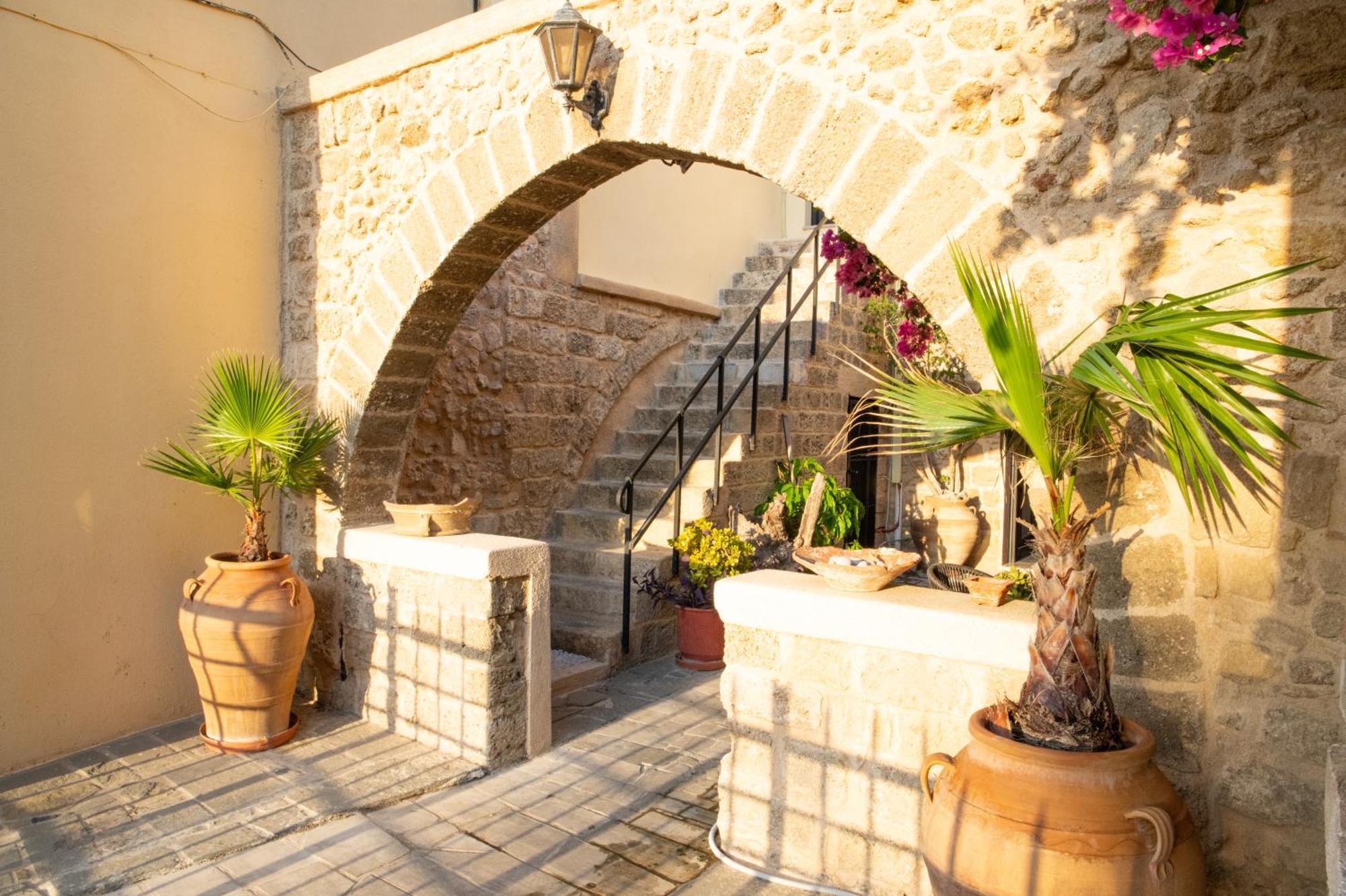 The Old Town House Lejlighed Rhodes City Eksteriør billede